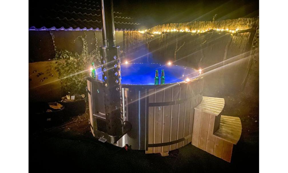 De Paddestoel Villa Wateren Bagian luar foto