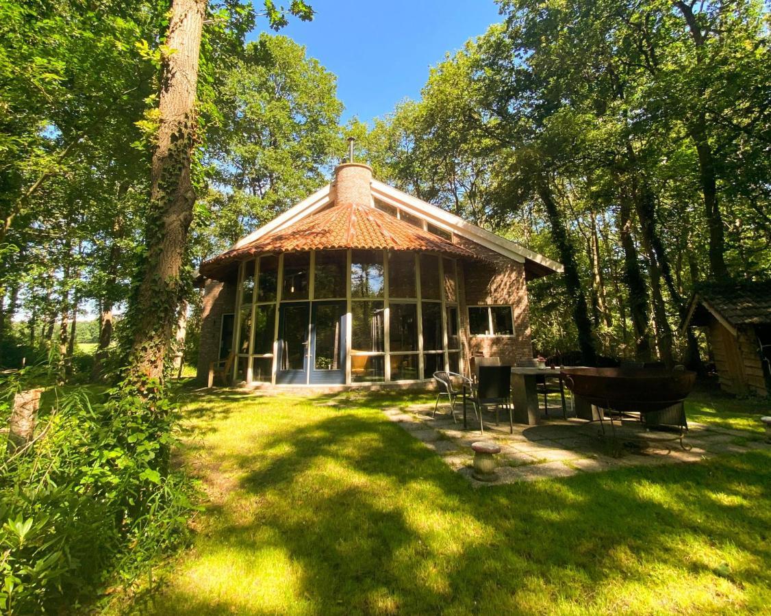 De Paddestoel Villa Wateren Bagian luar foto